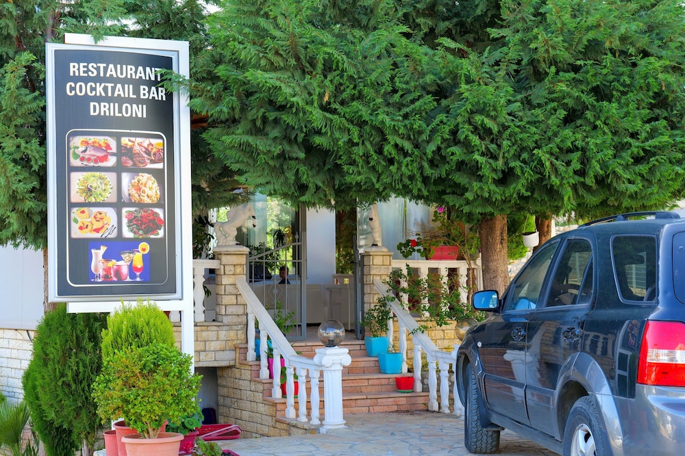 HOTEL DRILONI 41/51