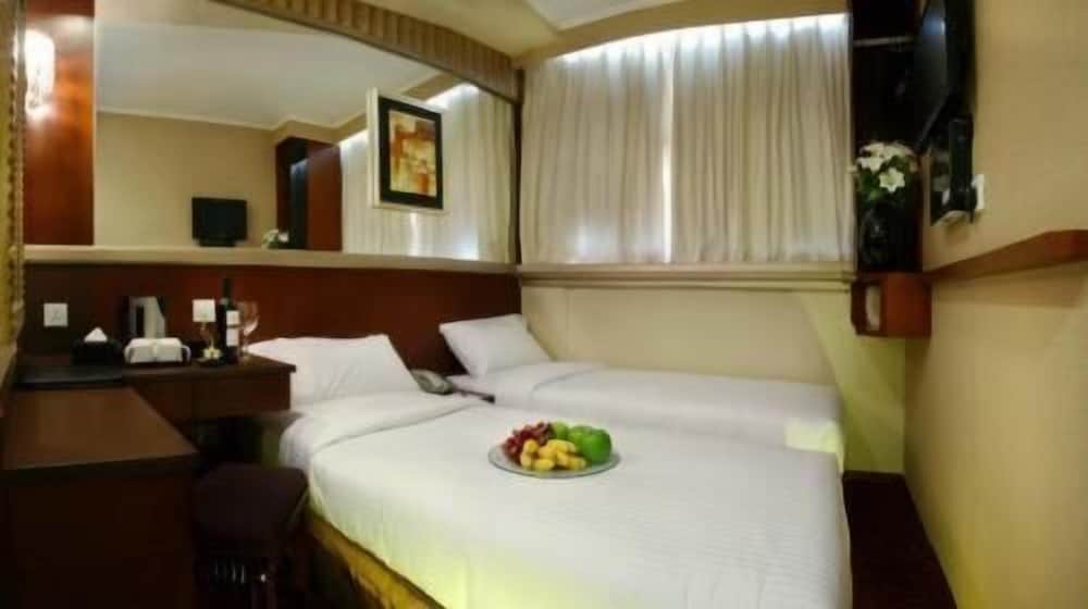 ORIENTAL LANDER HOTEL 19/41