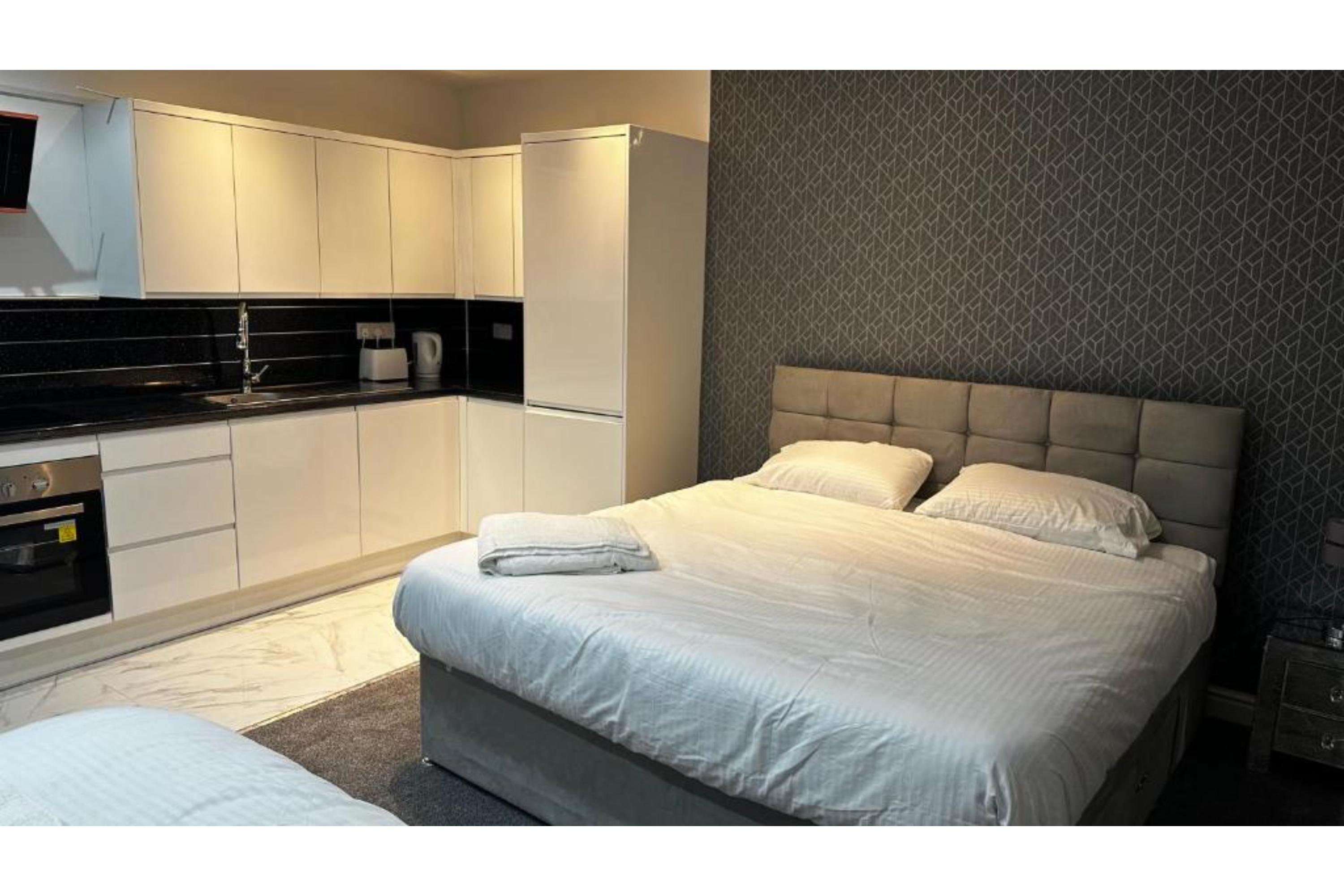 OYO Cheetham Hill Guest House 15/32