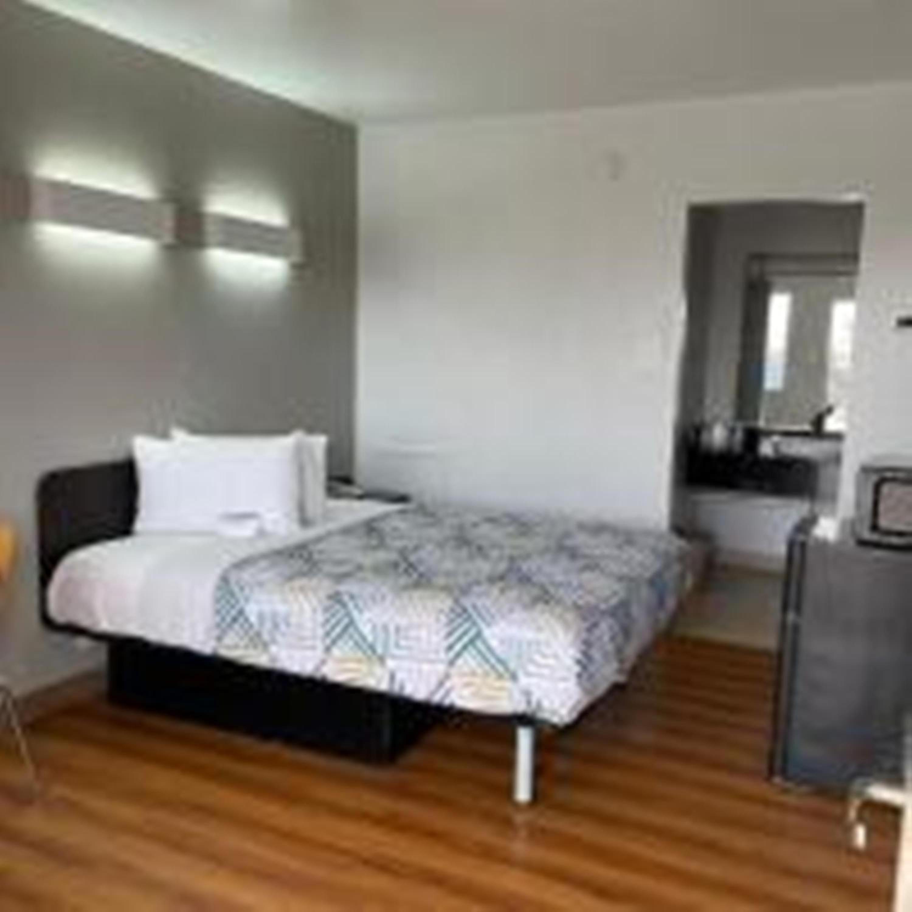 غرفة بسرير كوين، Motel6 Van Horn, TX 1/5