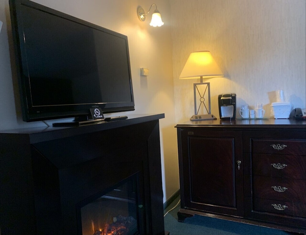 Bancroft Inn and Suites 27/39