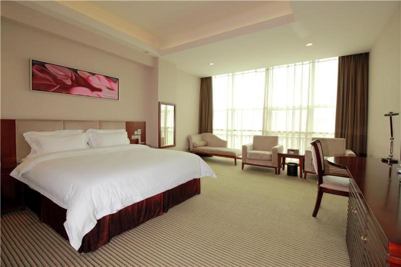 Lavande Hotel (Dongguan Tangxia Tianhong Shopping Center) 20/54