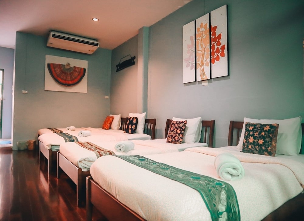 Thaweesuk Old Town Boutique Homestay 18/71