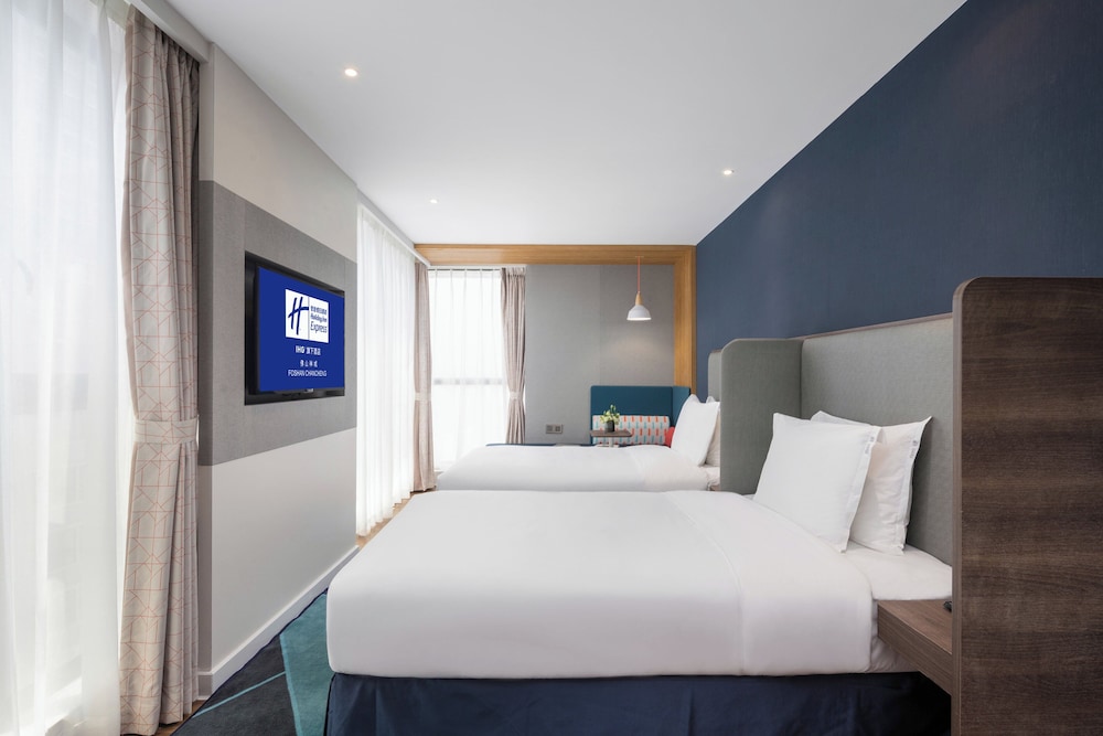 Standard, Twin Beds, Extra Floor Space
