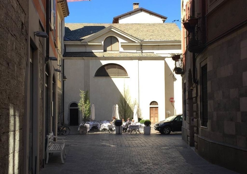 Logicasa Old City Como 44/50