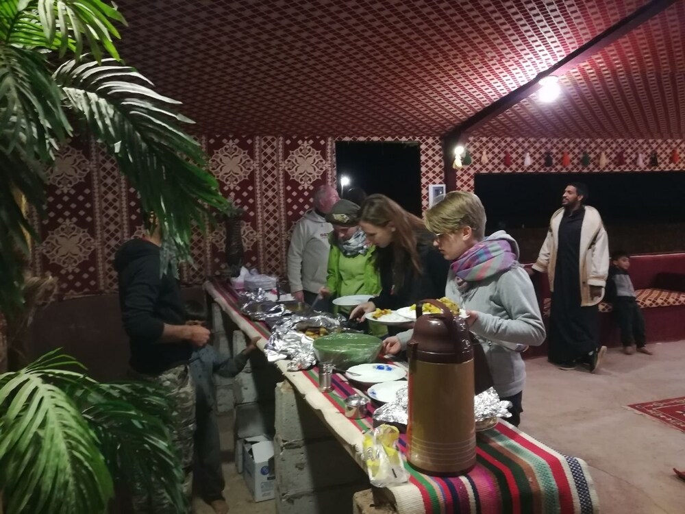 Bedouins Desert Camp 8/50