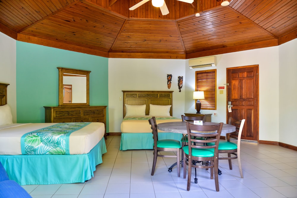 Coco La Palm Seaside Resort 48/69