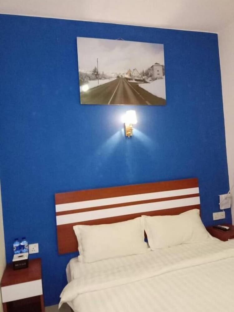 Venia Hotel 23/45