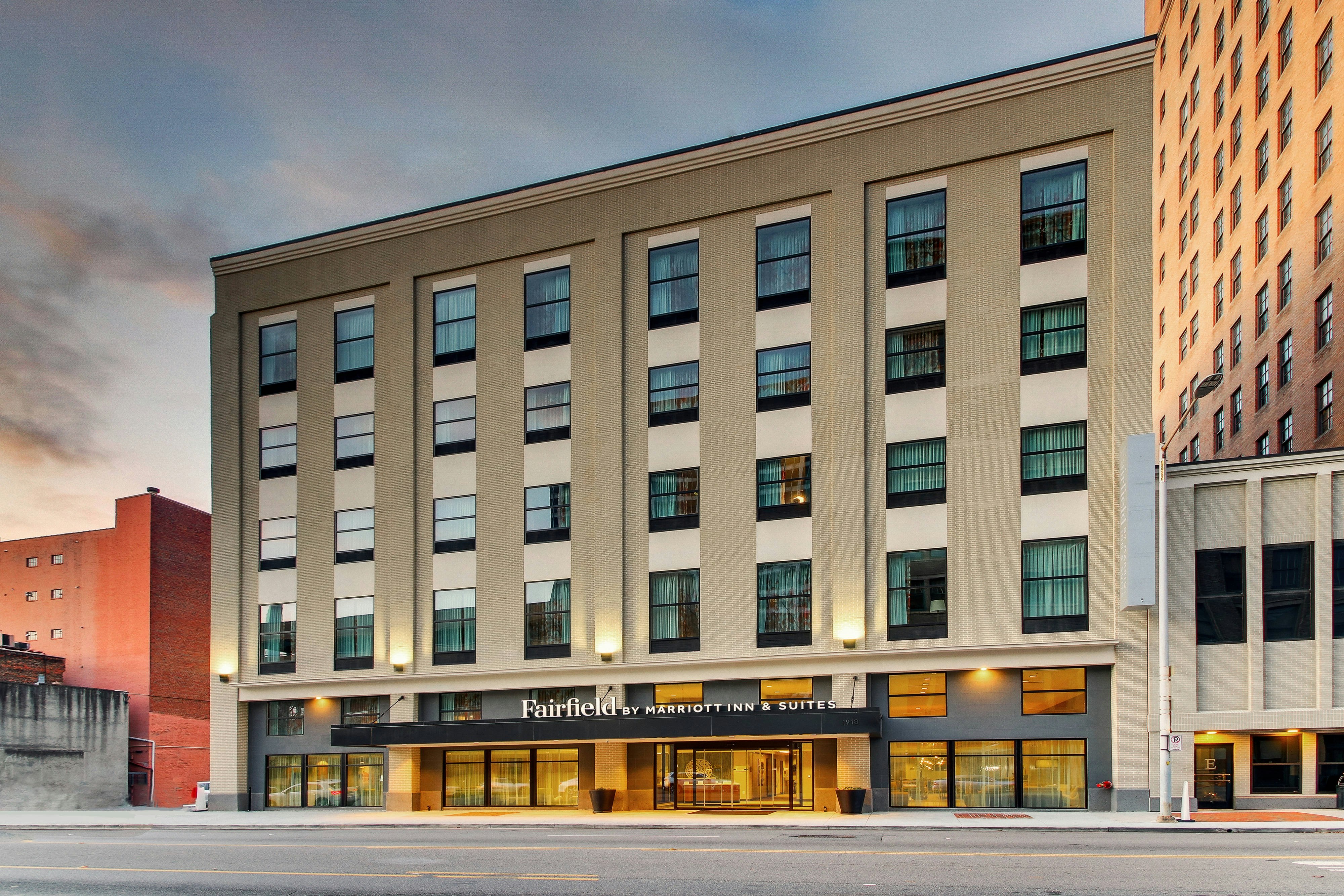 Fairfield Inn & Suites By Marriott Birmingham Downtown 3/38