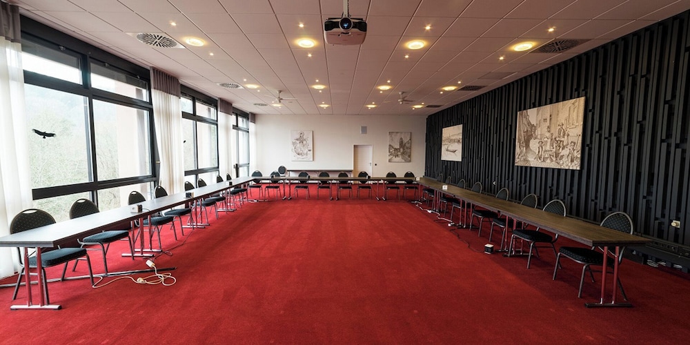 Roomingtons Franziskushohe Lohr 25/54
