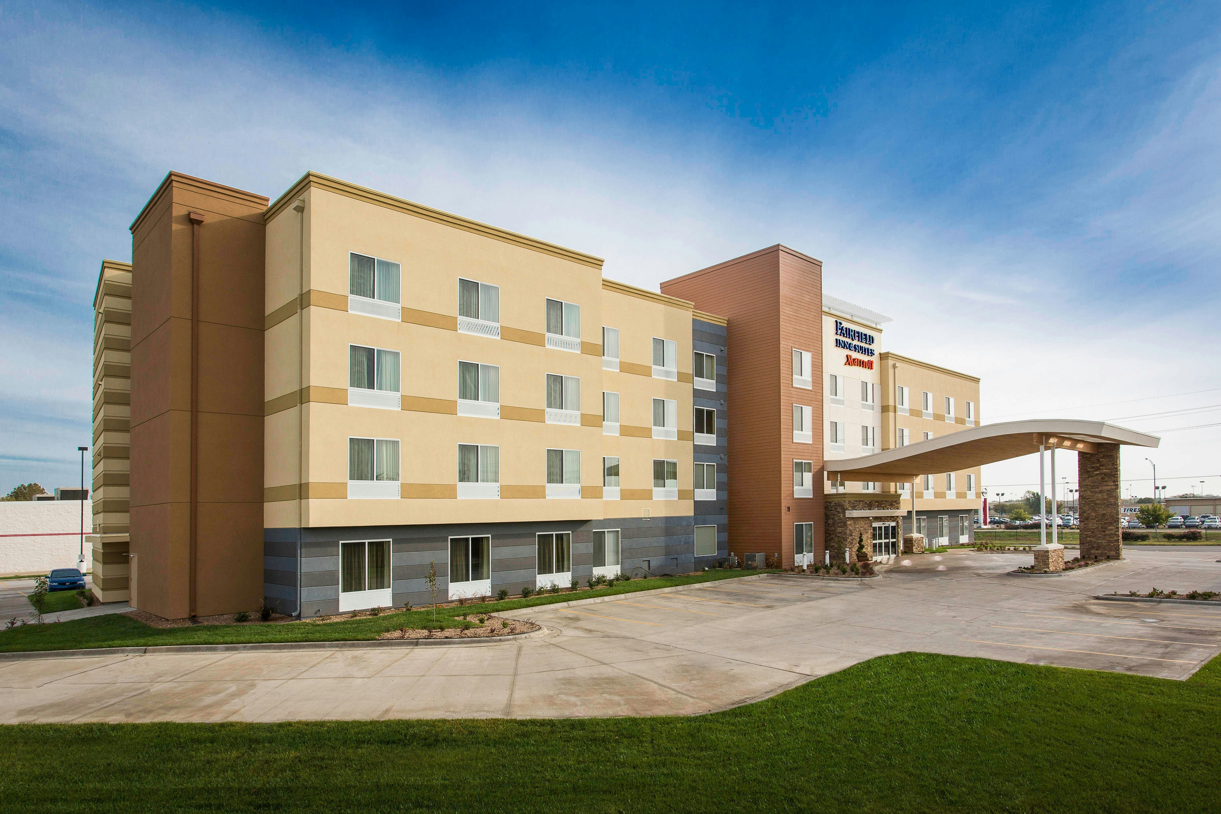 Fairfield Inn Suites Hutchinson in HUTCHINSON - KS