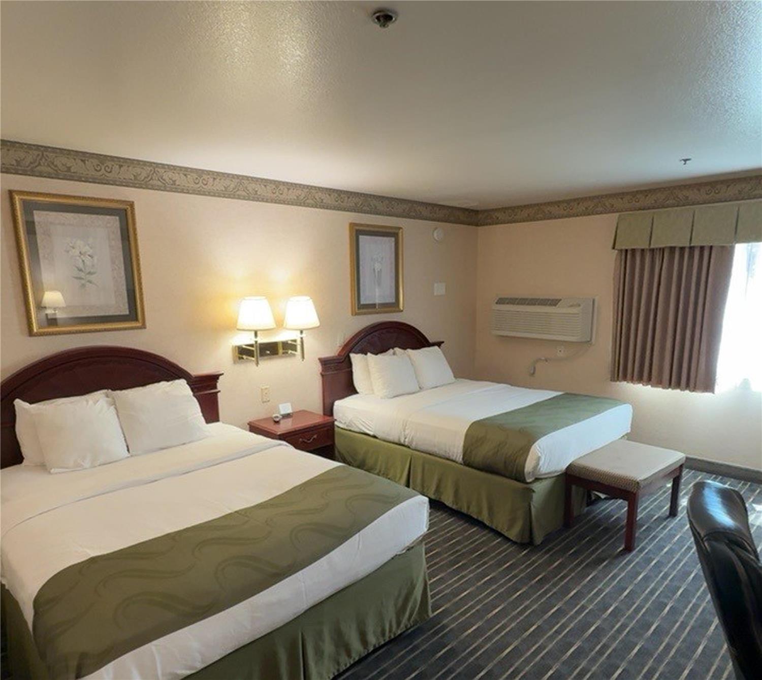 Room, 2 Queen Beds