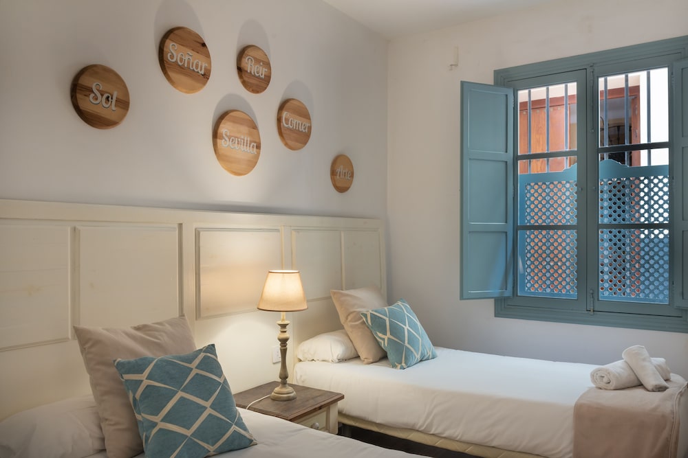 Apartamentos Suites Santa Cruz 46/52