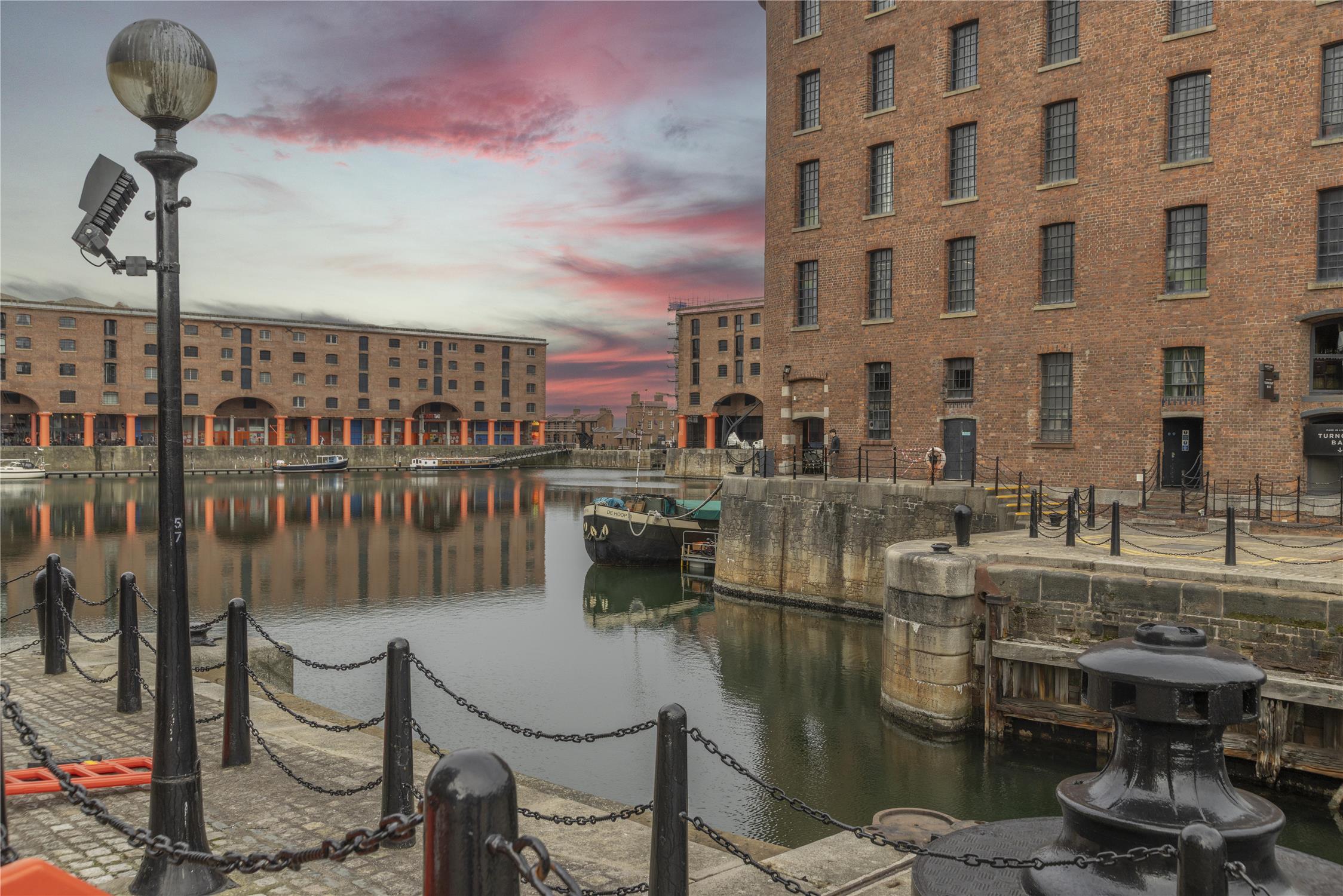 Dockside Aparthotel, BW Signature Collection 15/17