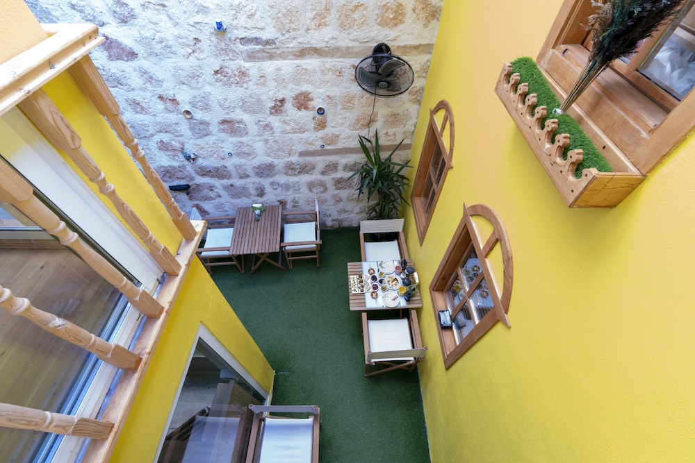 The Little Prince Boutique Hotel 20/48