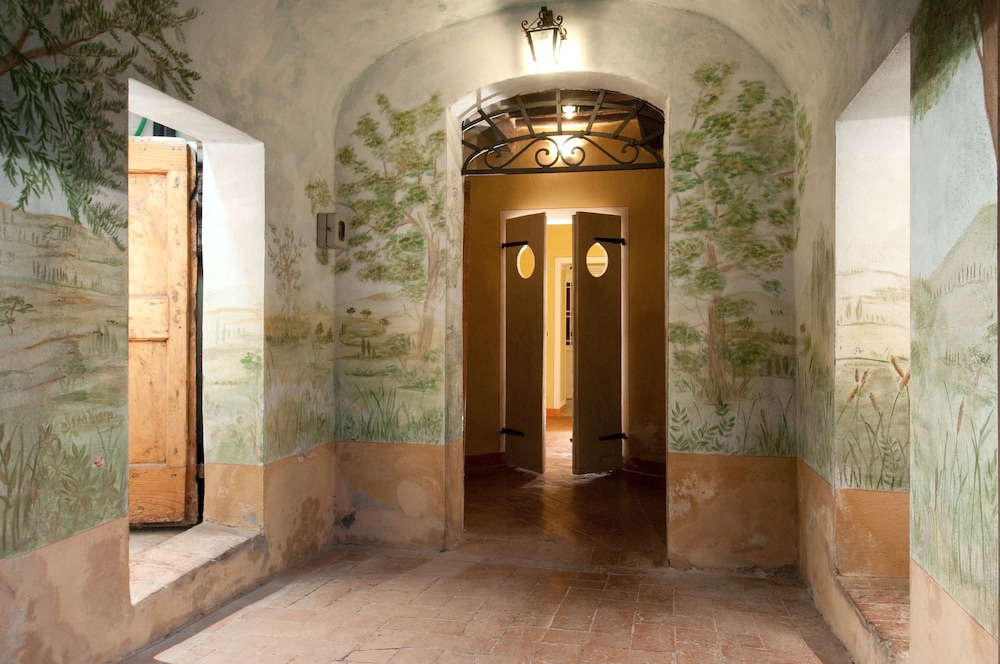 Palazzo di Valli 40/72