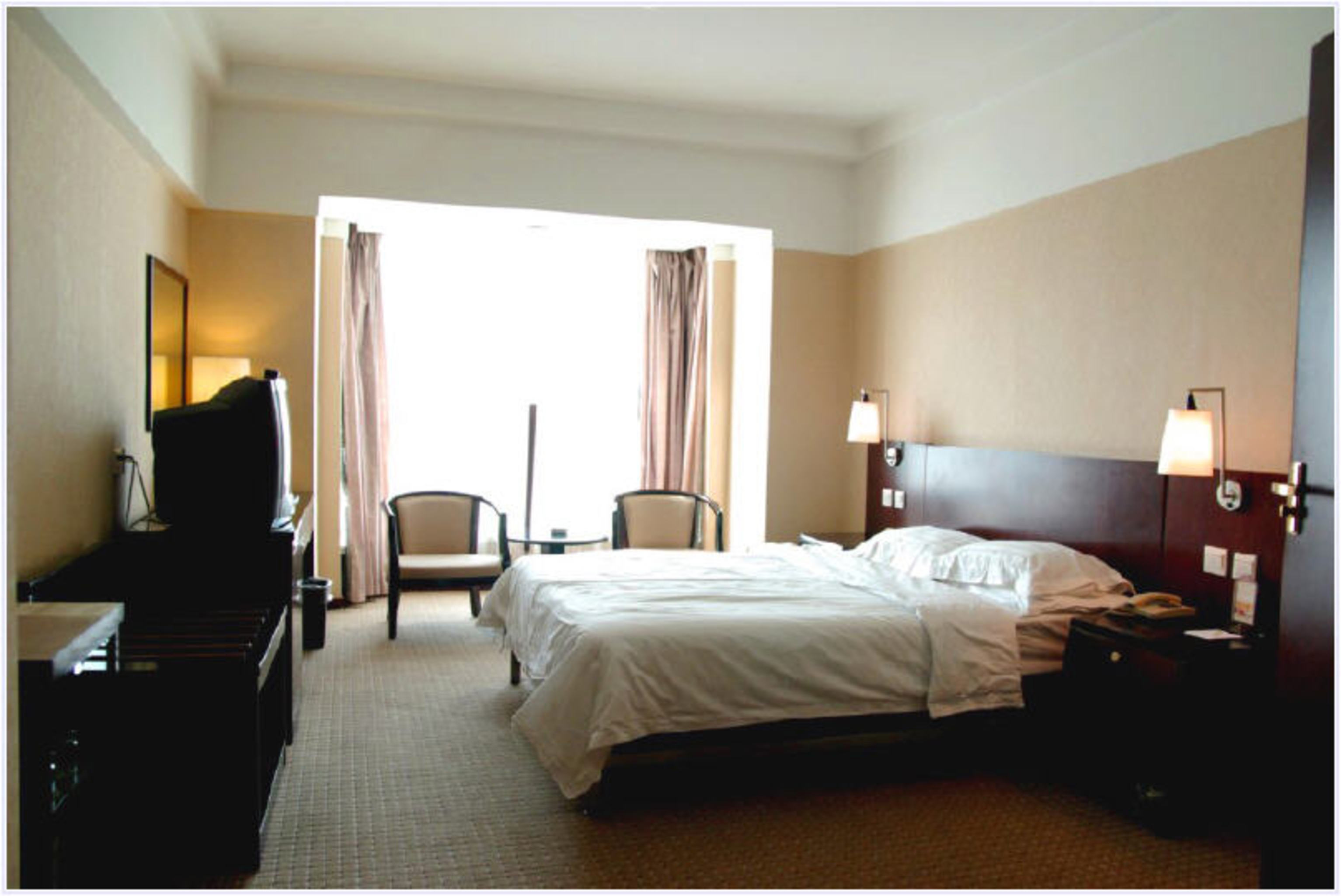 Beijing Dongfang Hotel 18/33