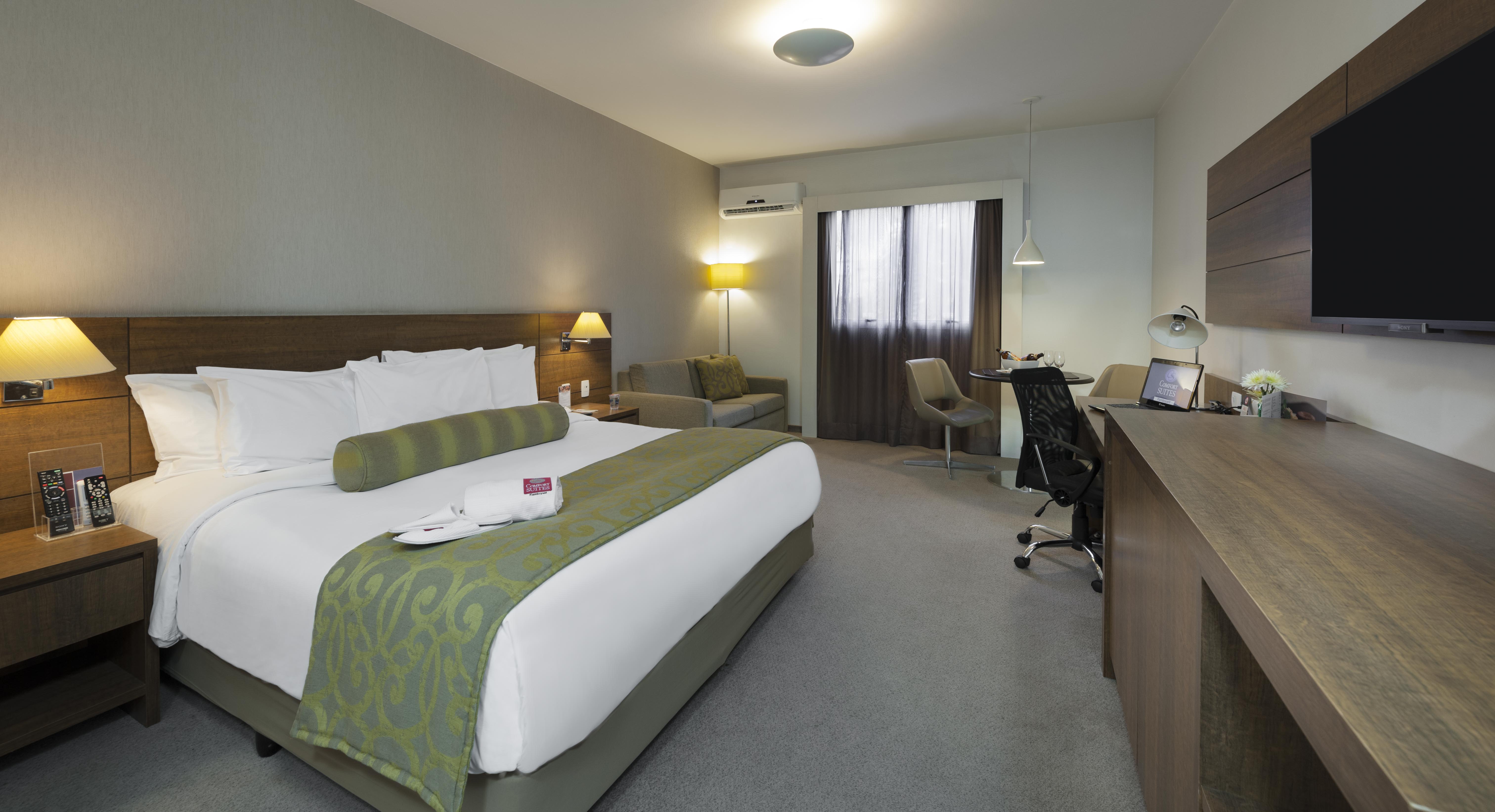 Business, King Bed