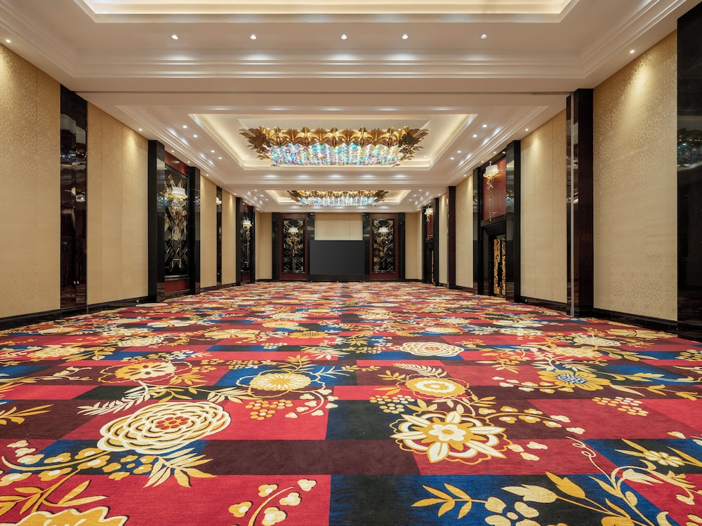 Trans Hotel Jakarta 44/50