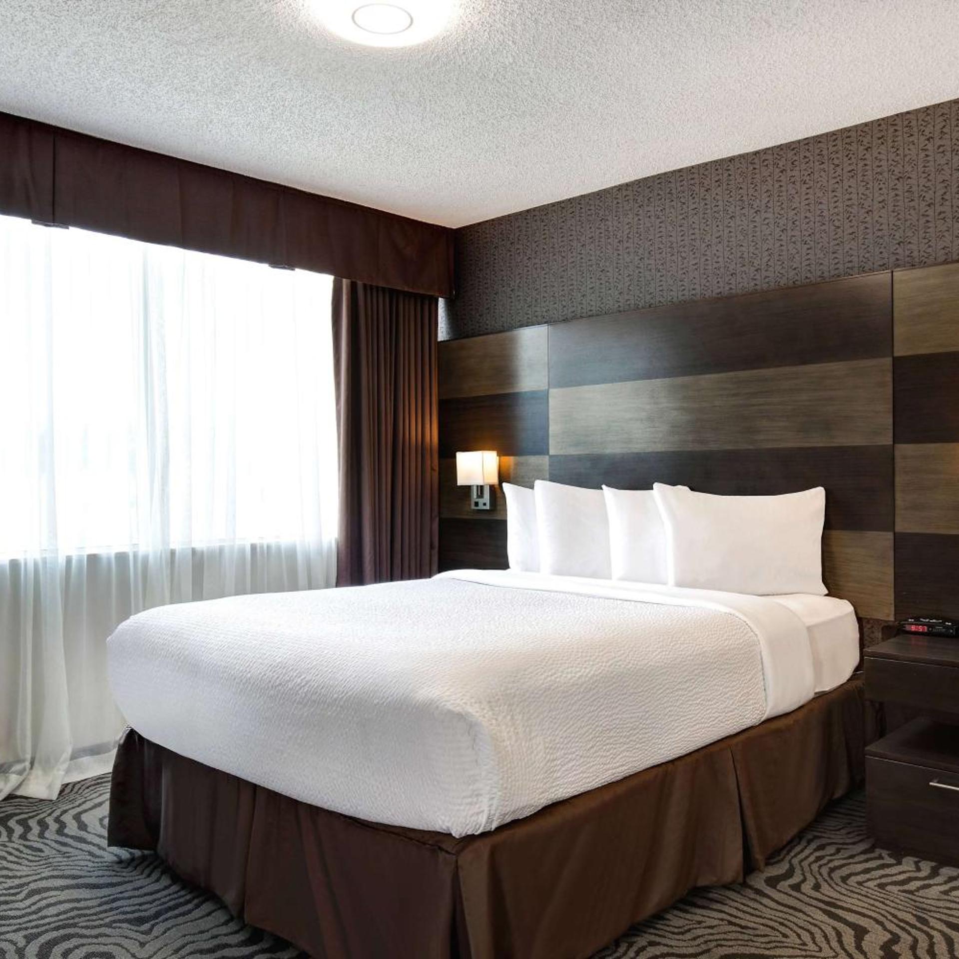Room, King Bed, Queen Bed
