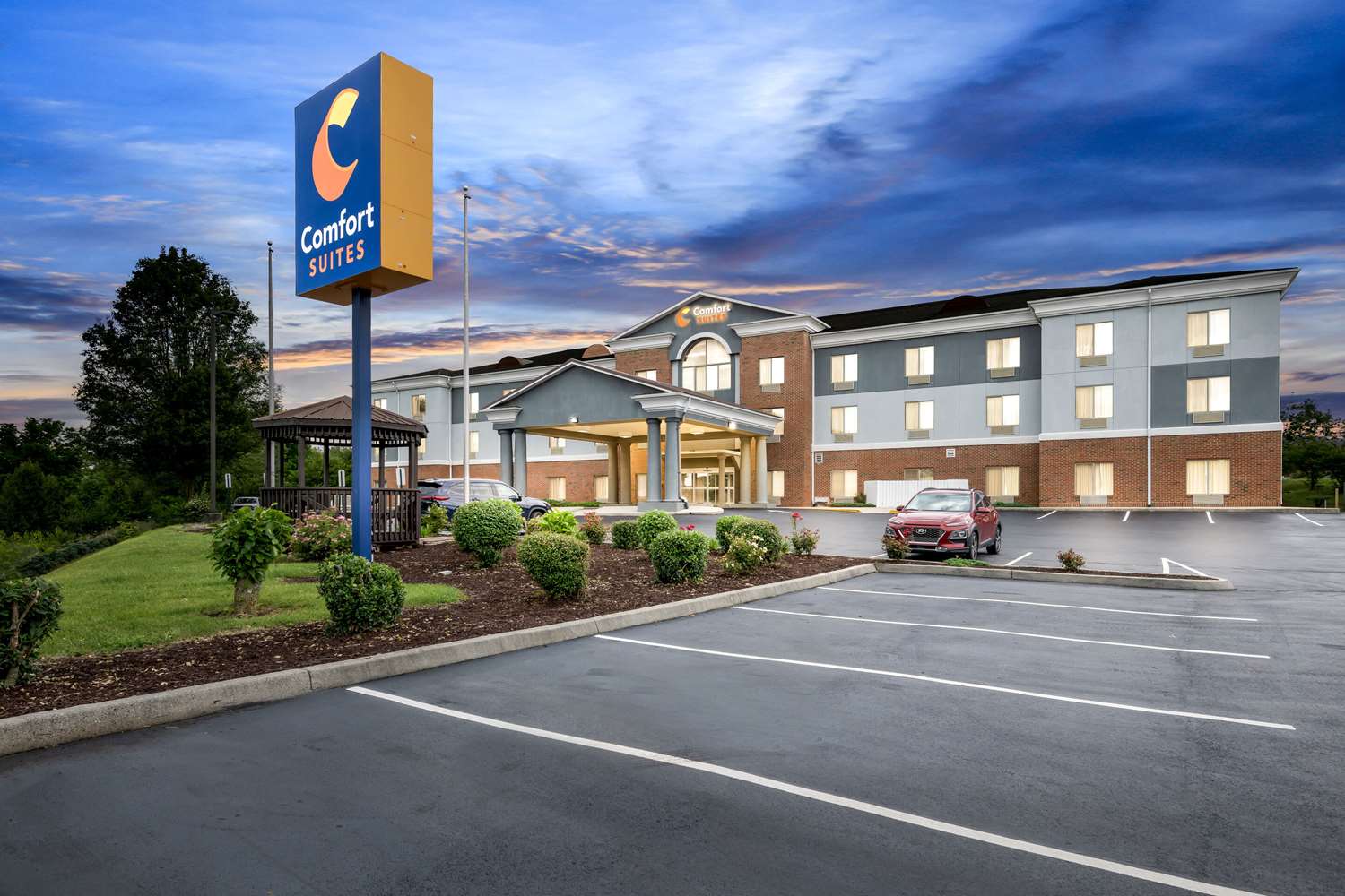 Comfort Suites Abingdon 36/40