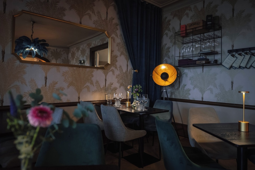 Slottshotellet 29/50