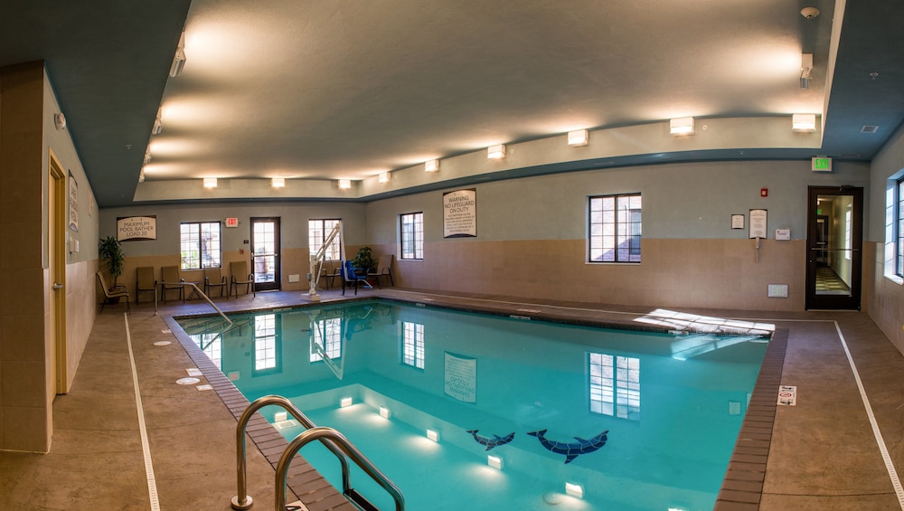 Staybridge Suites Schererville 3/55