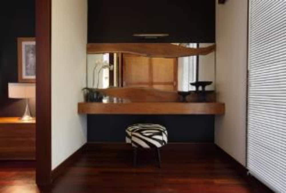 The One Boutique Villa 7/50