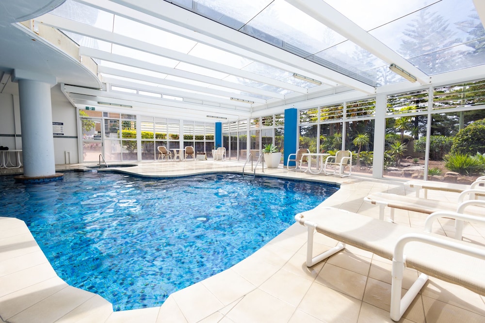 Burleigh Surf Apartments 35/77