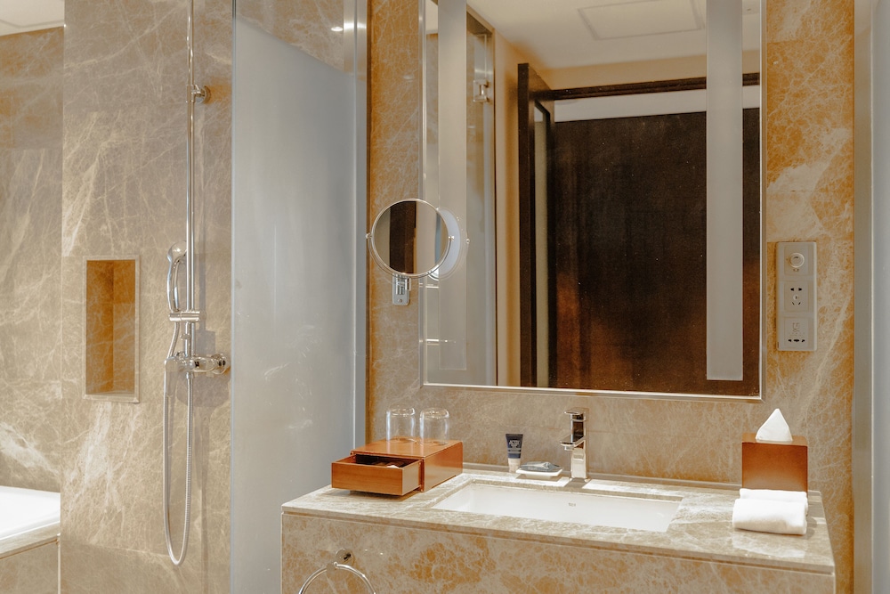 Four Points By Sheraton Qingdao West Coast Formerly Four Points By Sheraton Qingdao Huangdao 47/50