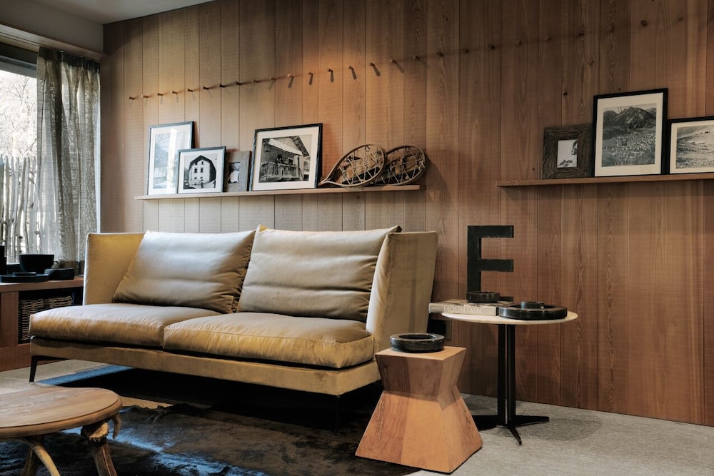 Eden Hotel 27/39