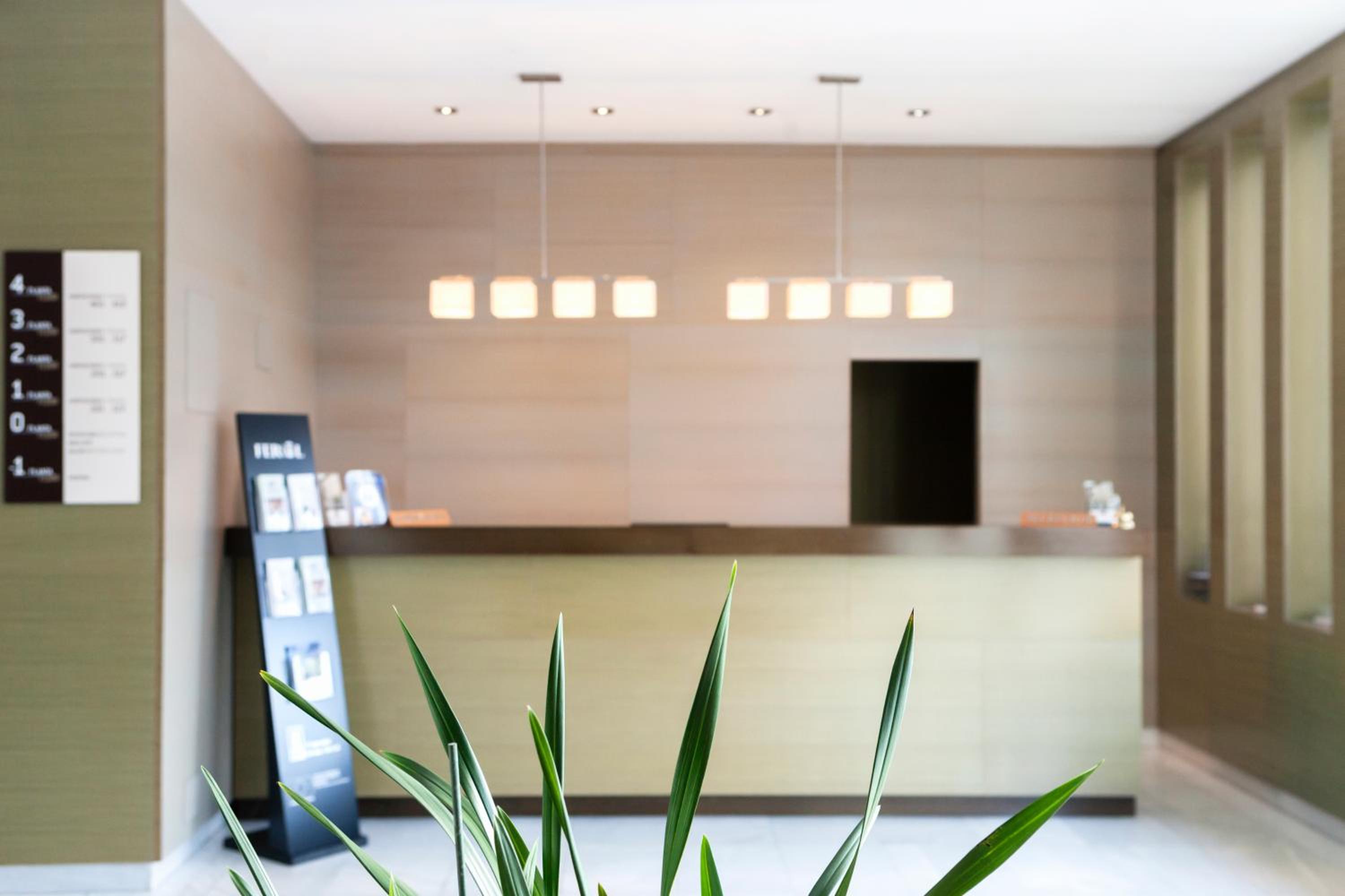 Hotel Valencia Ferrol 8/50