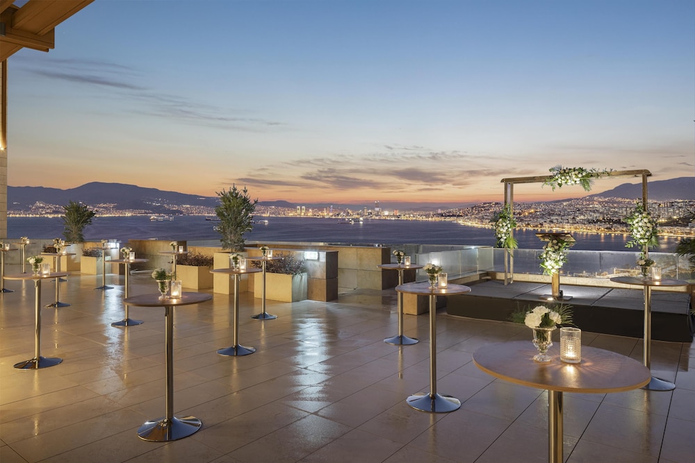Grand Hyatt Izmir Istinyepark 45/49