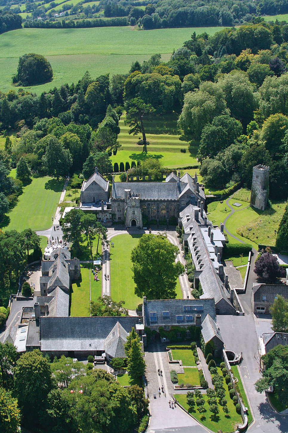 Dartington Hall Hotel 51/55