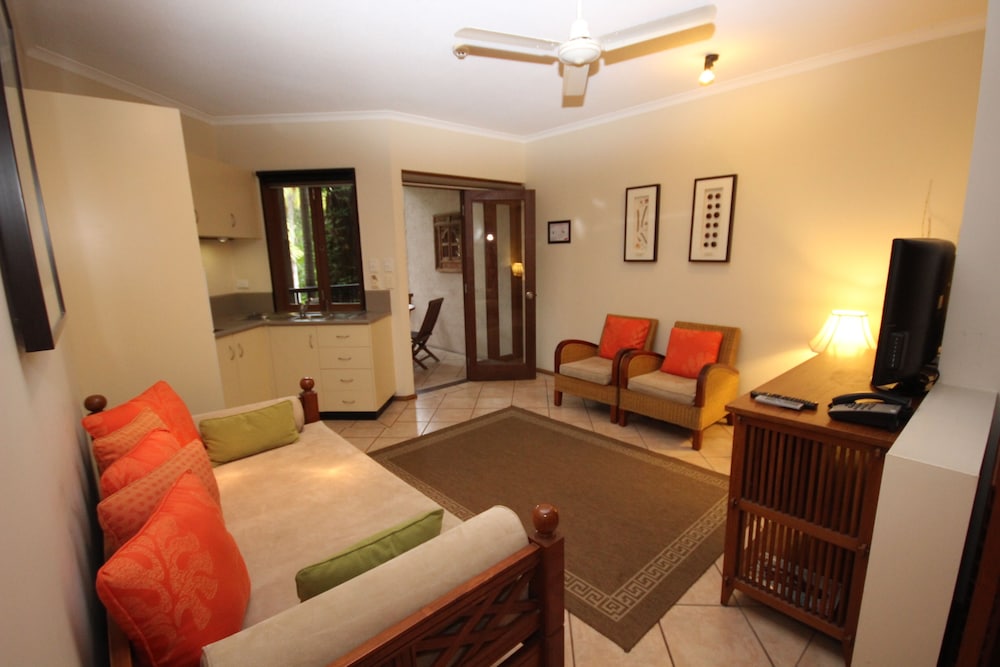 Hibiscus Resort And Spa 49/77