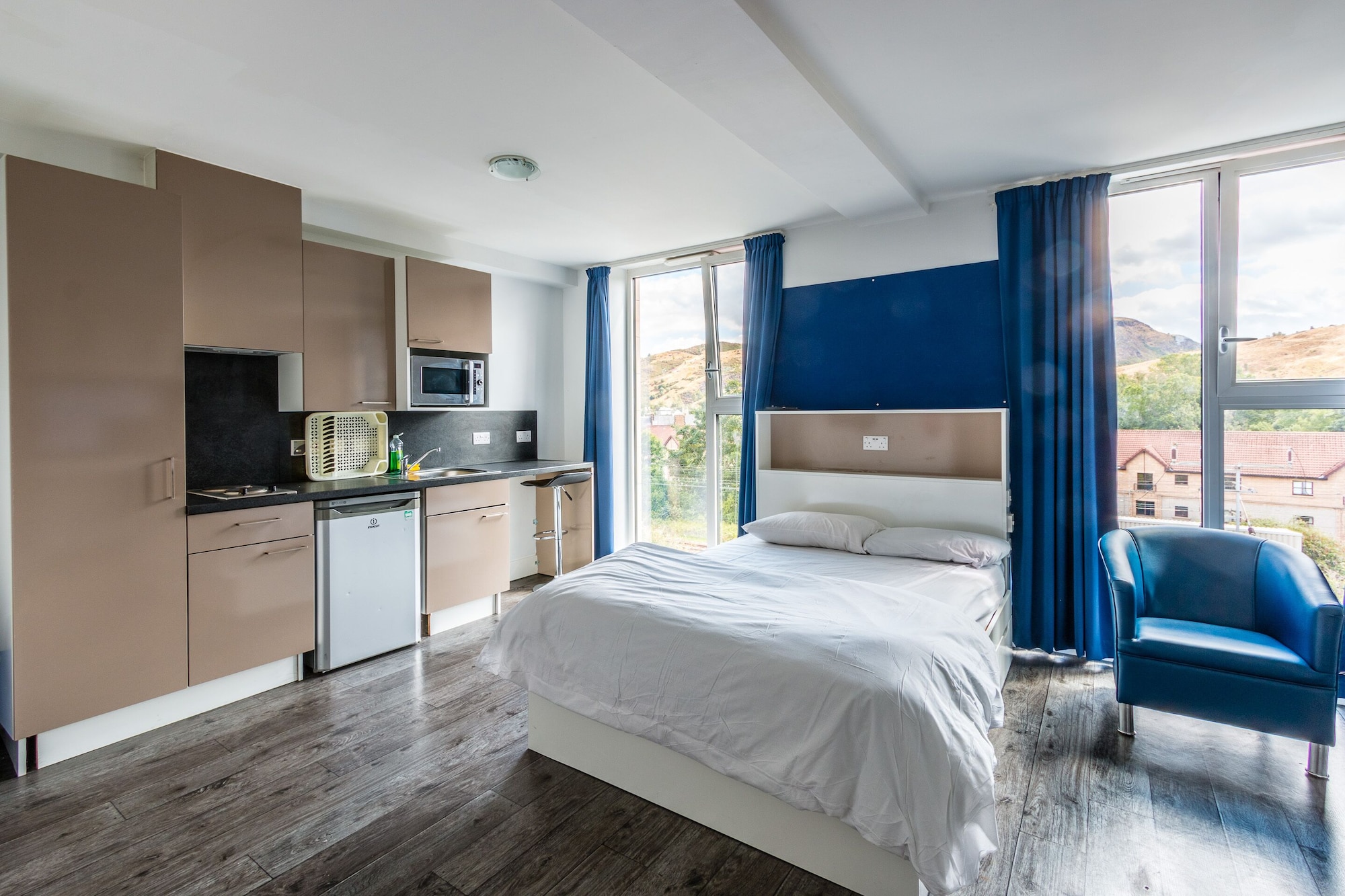 1 BEDROOM, STUDIO, 1 DOUBLE AND 3 DOUBLE BEDS