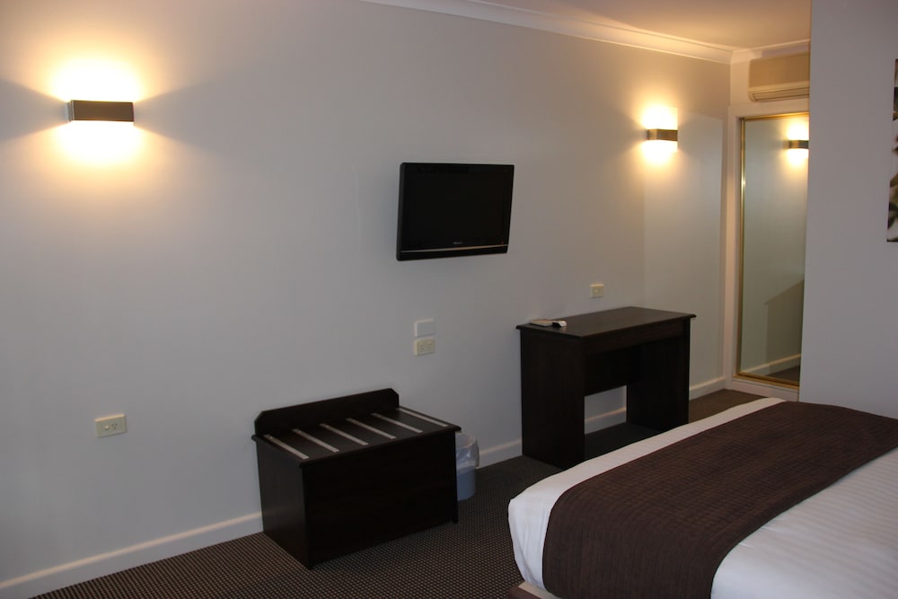 Sunshine Motor Inn 27/42