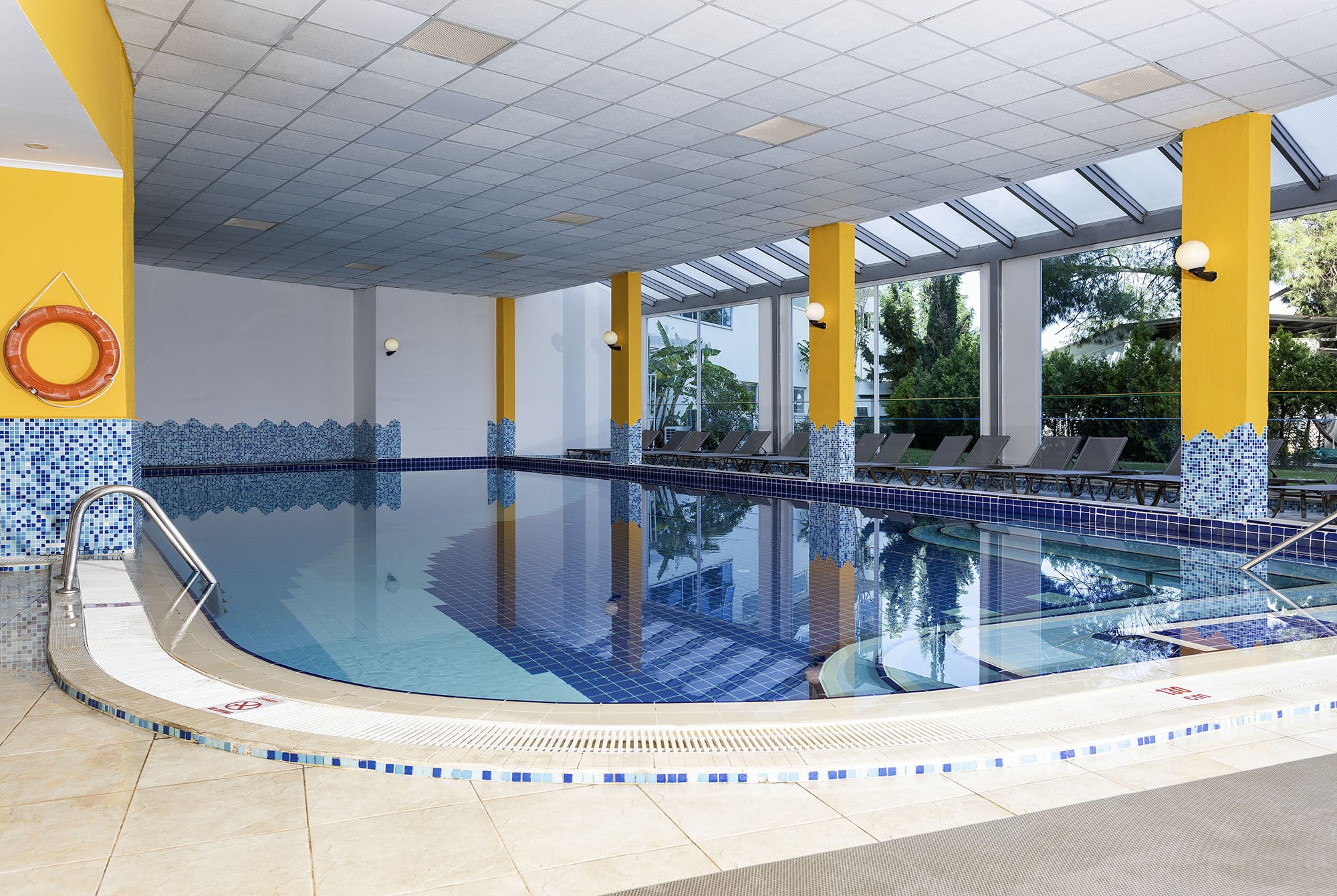 Sealight Resort Hotel 30/57