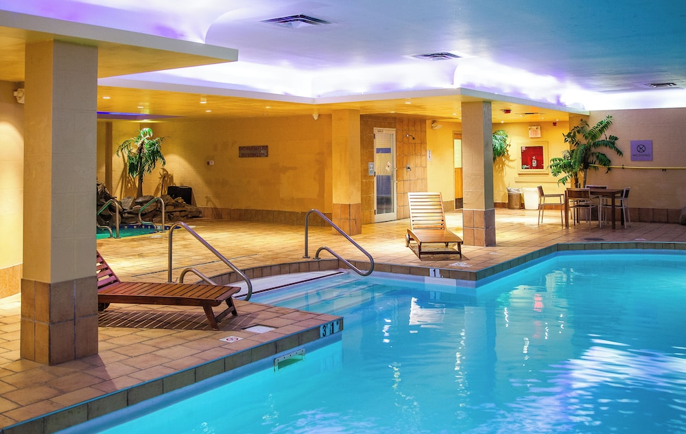 iHOTEL & Conference Centre Red Deer 32/57