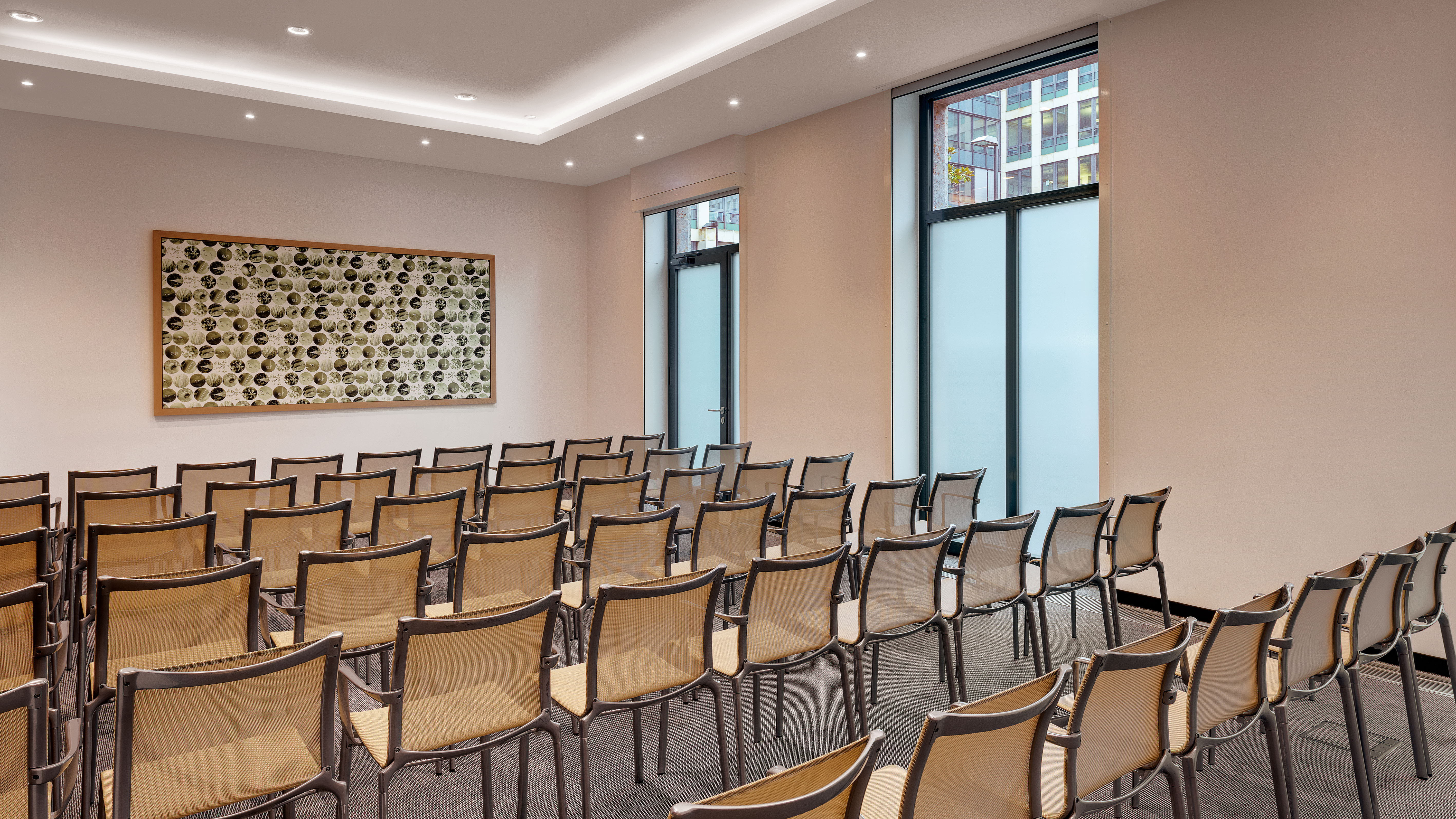 HOLIDAY INN FRANKFURT ALTE OPER 65/75