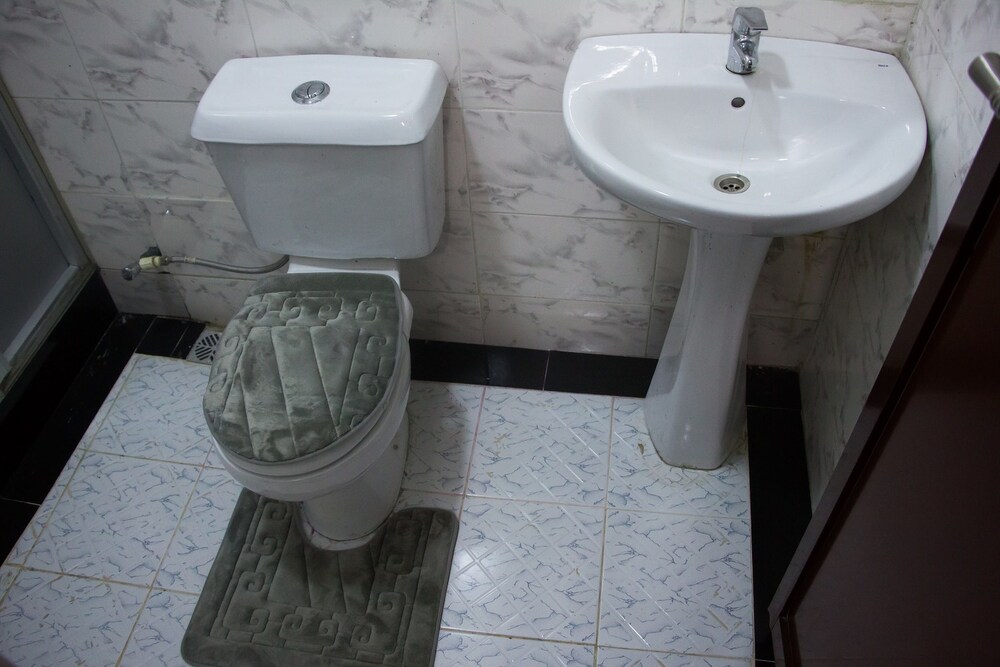 Sylva Link Suites 25/27