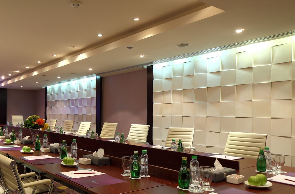 أجنحة نوفوتيل الرياض العليا(Novotel Suites Olaya Riyadh) 19/61