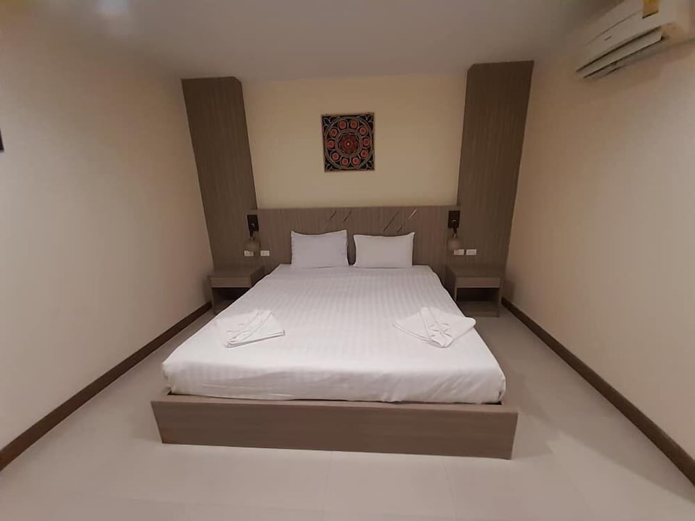 The Cocoon Patong 18/50
