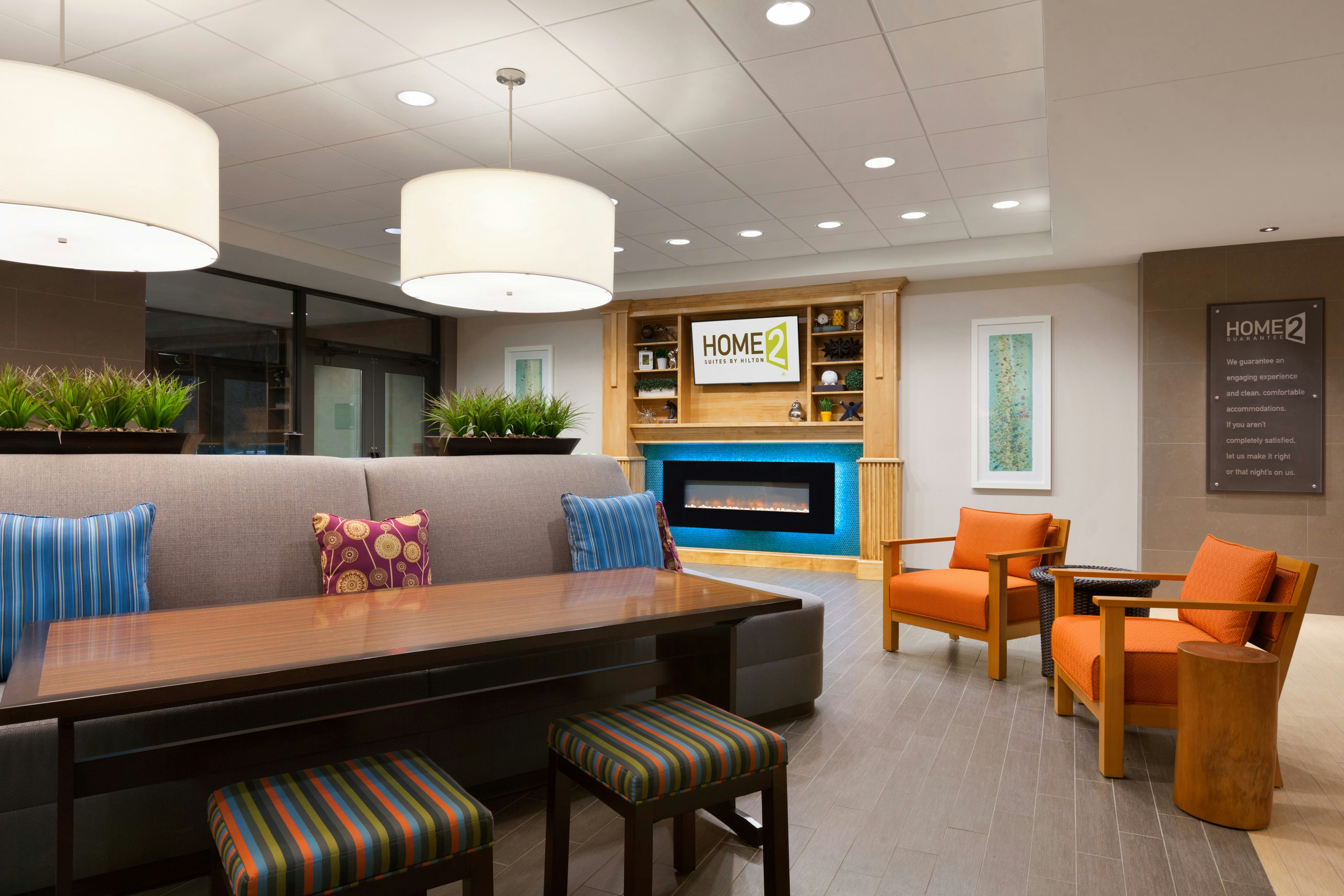 Home2 Suites By Hilton Champaign / Urbana Il 9/13
