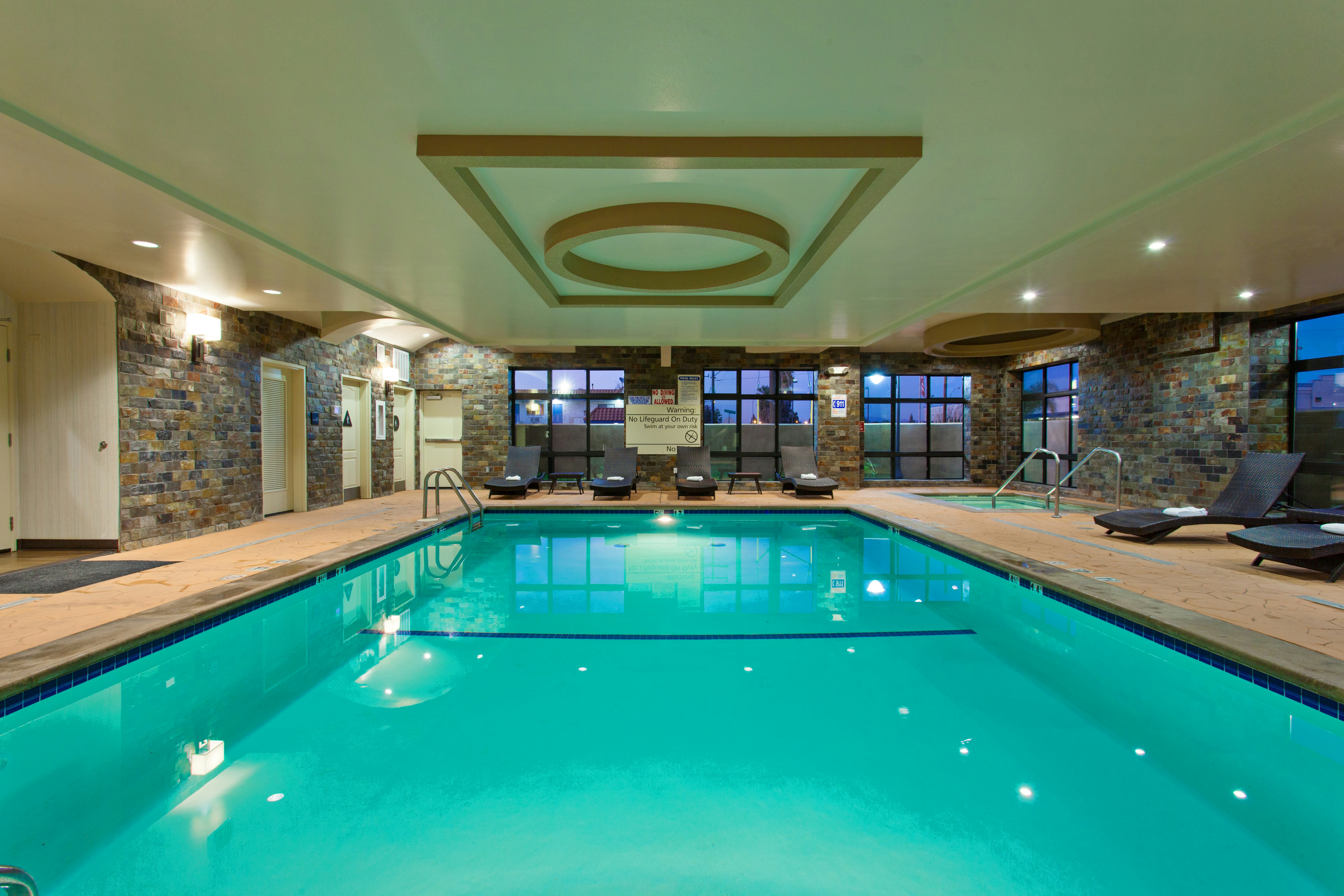 Hampton Inn Los Angeles Int'l Airport/Hawthorne 13/32