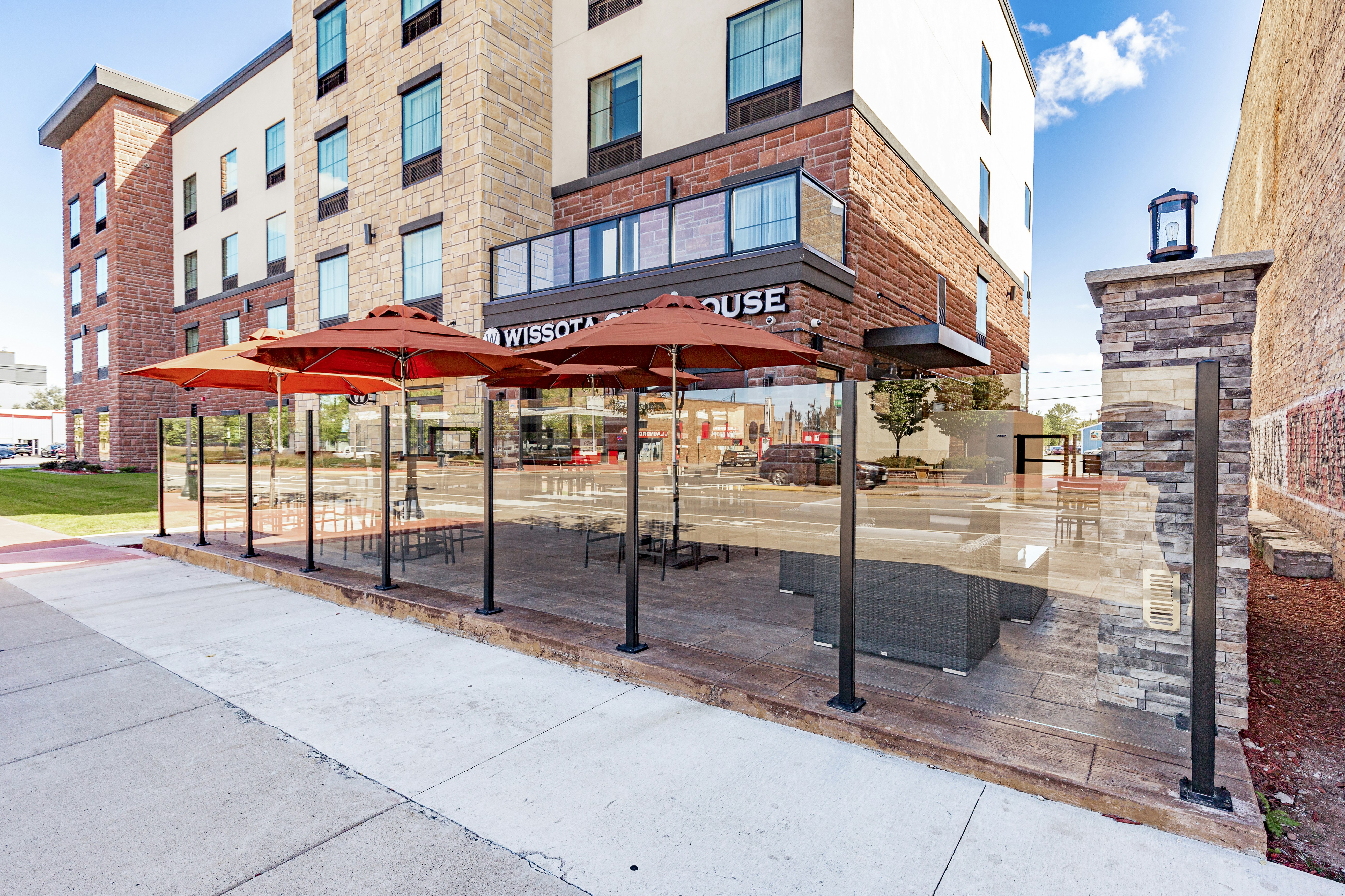 Cobblestone Hotel & Suites - Superior Duluth 43/50