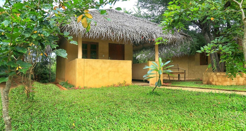 Niyagala Lodge 42/50