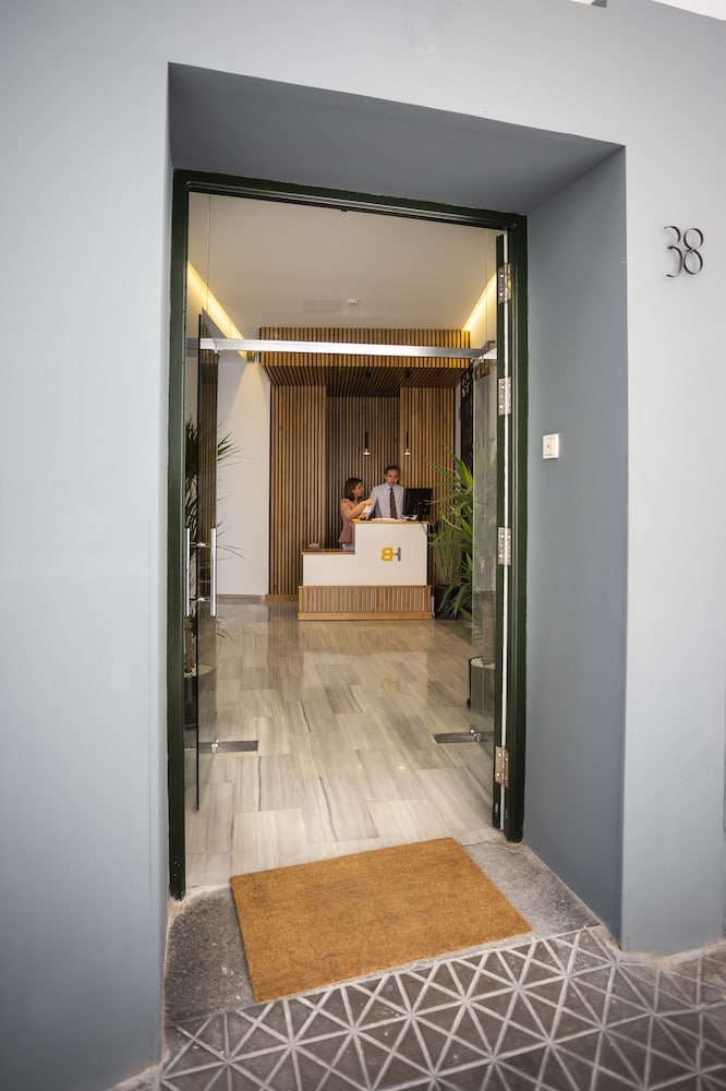 Basic Hotel Sevilla Catedral 15/65