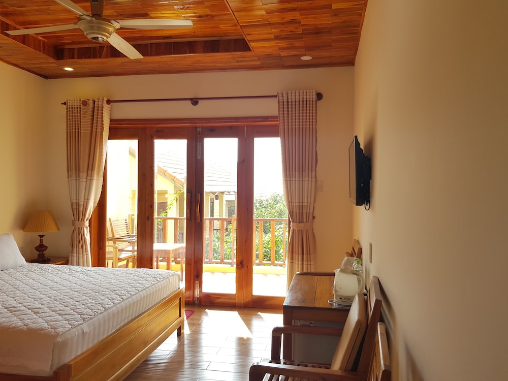 Free Beach Resort 13/50