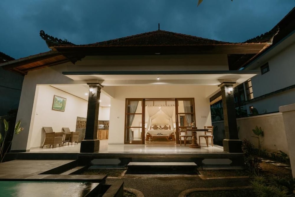 Meng Bengil Villa 6/69